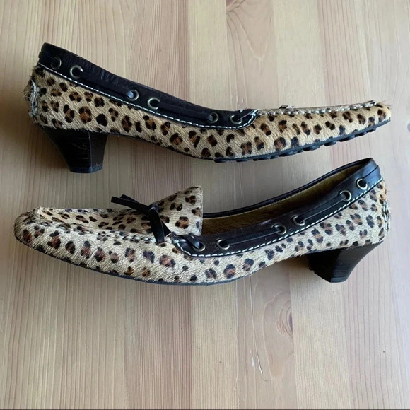 Eddie Bauer Animal Print Kitten Heel Shoes - Picture 1 of 11